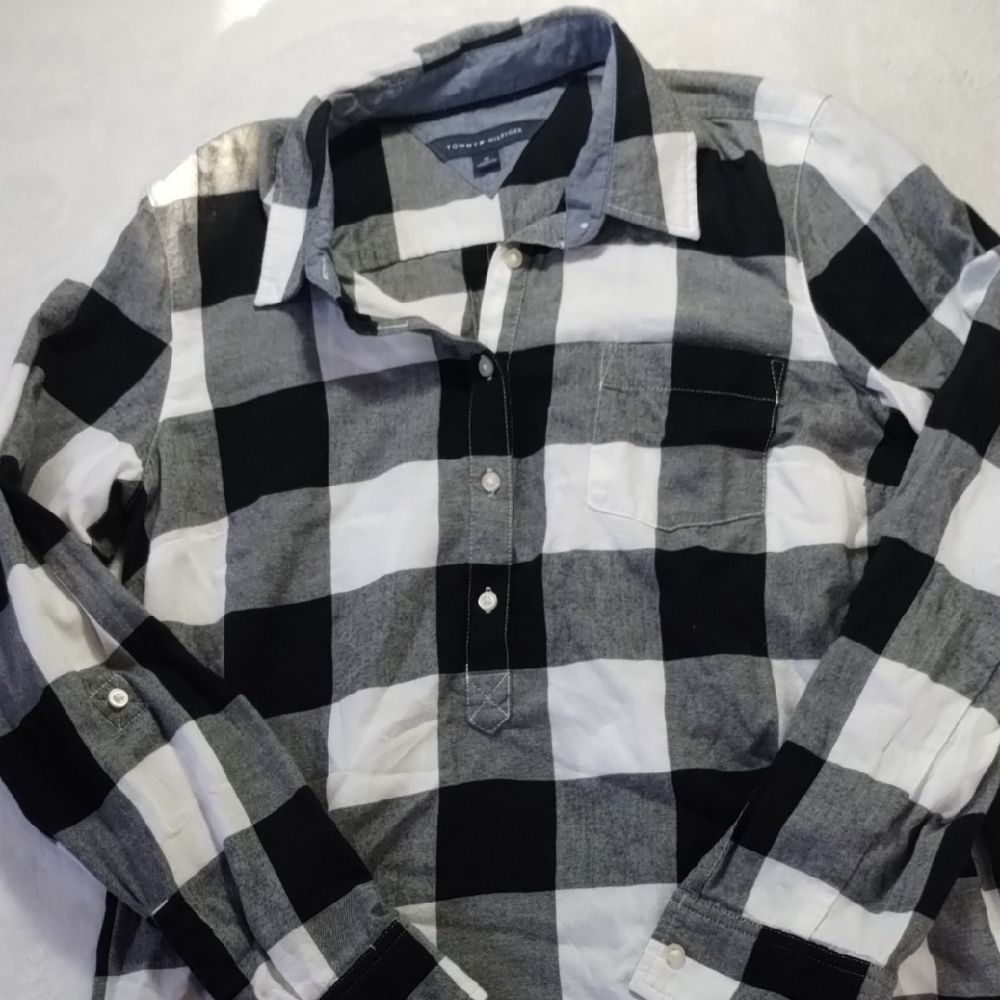 Tommy Hilfiger Black and White Plaid Women's Shirt Medium.